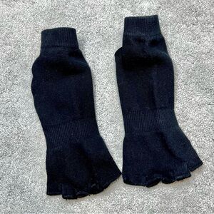 Black Toesox Open Toe Crew Grip Socks for Yoga Pilates Barre Size Large